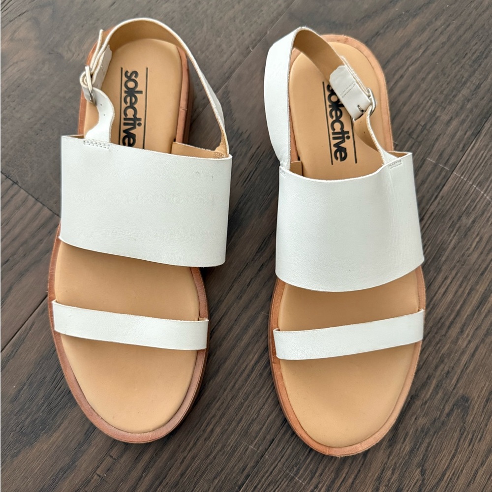 Solective White Leather Sandals